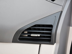 2014款 1.0L 手动标准型