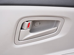 2014款 1.0L 手动标准型
