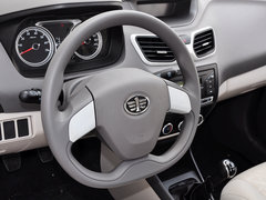 2014款 1.0L 手动标准型