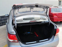 2014款 1.0L 手动标准型