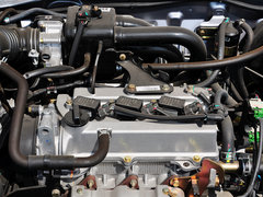 2014款 1.0L 手动标准型