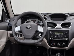 2014款 1.0L 手动标准型