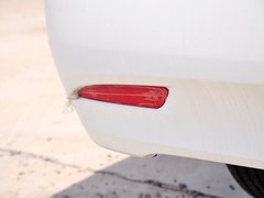 2014款 1.0L 手动标准型