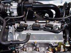 2014款 1.0L 手动标准型