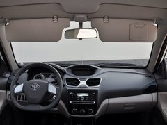 2014款 1.0L 手动标准型