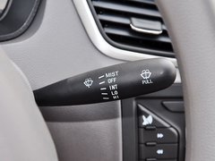 2014款 1.0L 手动标准型