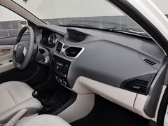 2014款 1.0L 手动标准型