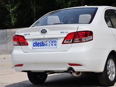 2014款 1.0L 手动标准型