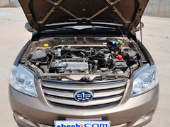 2014款 1.0L 手动标准型