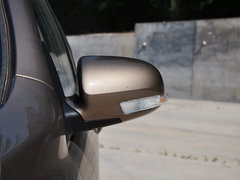 2014款 1.0L 手动标准型