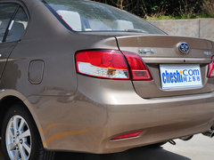 2014款 1.0L 手动标准型