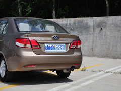 2014款 1.0L 手动标准型