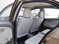 2014款 1.0L 手动标准型