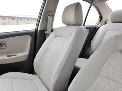 2014款 1.0L 手动标准型