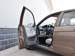 2014款 1.0L 手动标准型