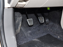 2014款 1.0L 手动标准型
