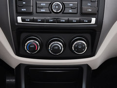 2014款 1.0L 手动标准型