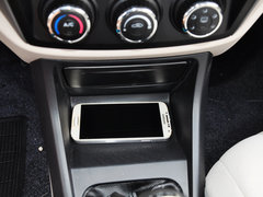 2014款 1.0L 手动标准型