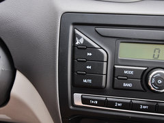2014款 1.0L 手动标准型