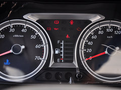 2014款 1.0L 手动标准型