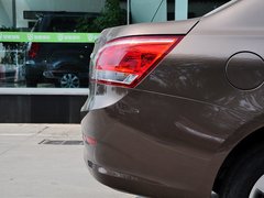 2014款 1.5L 手动 标准型