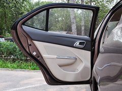 2014款 1.5L 手动 标准型