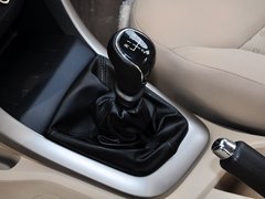 2014款 1.5L 手动 标准型