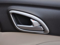 2014款 1.5L 手动 标准型