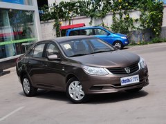 2014款 1.5L 手动 标准型