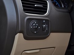 2014款 1.5L 自动 舒适型