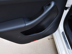2014款 改款 1.6L 手动 舒适型