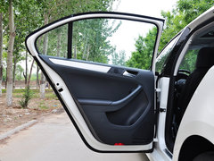 2014款 改款 1.6L 手动 舒适型