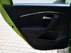 2014款 1.6L 自动 豪华型