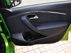 2014款 1.6L 自动 豪华型