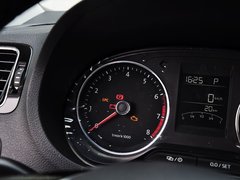 2014款 1.6L 自动 豪华型
