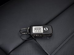 2014款 1.6L 自动 豪华型
