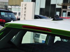 2014款 1.6L 自动 豪华型