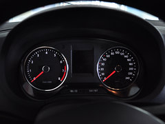 2014款 1.6L 自动 豪华型