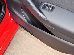 2014款 1.6L 自动 豪华型