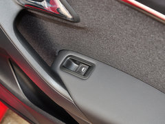2014款 1.6L 自动 豪华型