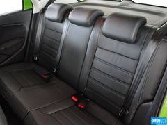 2014款 1.6L 自动 豪华型