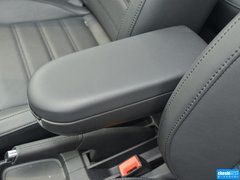 2014款 1.6L 自动 豪华型