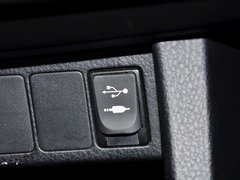 2014款 1.8V CVT 豪华版