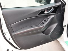 2014款 两厢 2.0L 自动 旗舰型