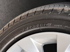 2014款 两厢 2.0L 自动 旗舰型
