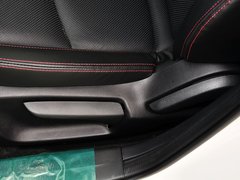 2014款 两厢 2.0L 自动 旗舰型