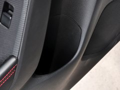2014款 两厢 2.0L 自动 旗舰型