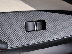 2014款 三厢 2.0L 自动 旗舰型