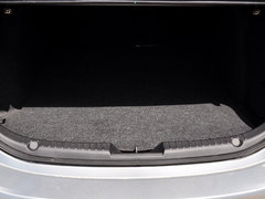 2014款 三厢 2.0L 自动 旗舰型