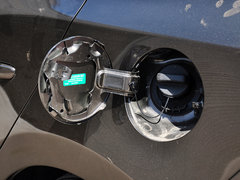 2014款 三厢 2.0L 自动 旗舰型